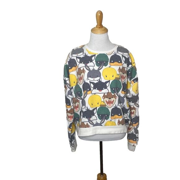 Six Flags Looney Tunes Crew Neck All-Over Print Sweatshirt Bugs Tweety Sz Large - Picture 7 of 7